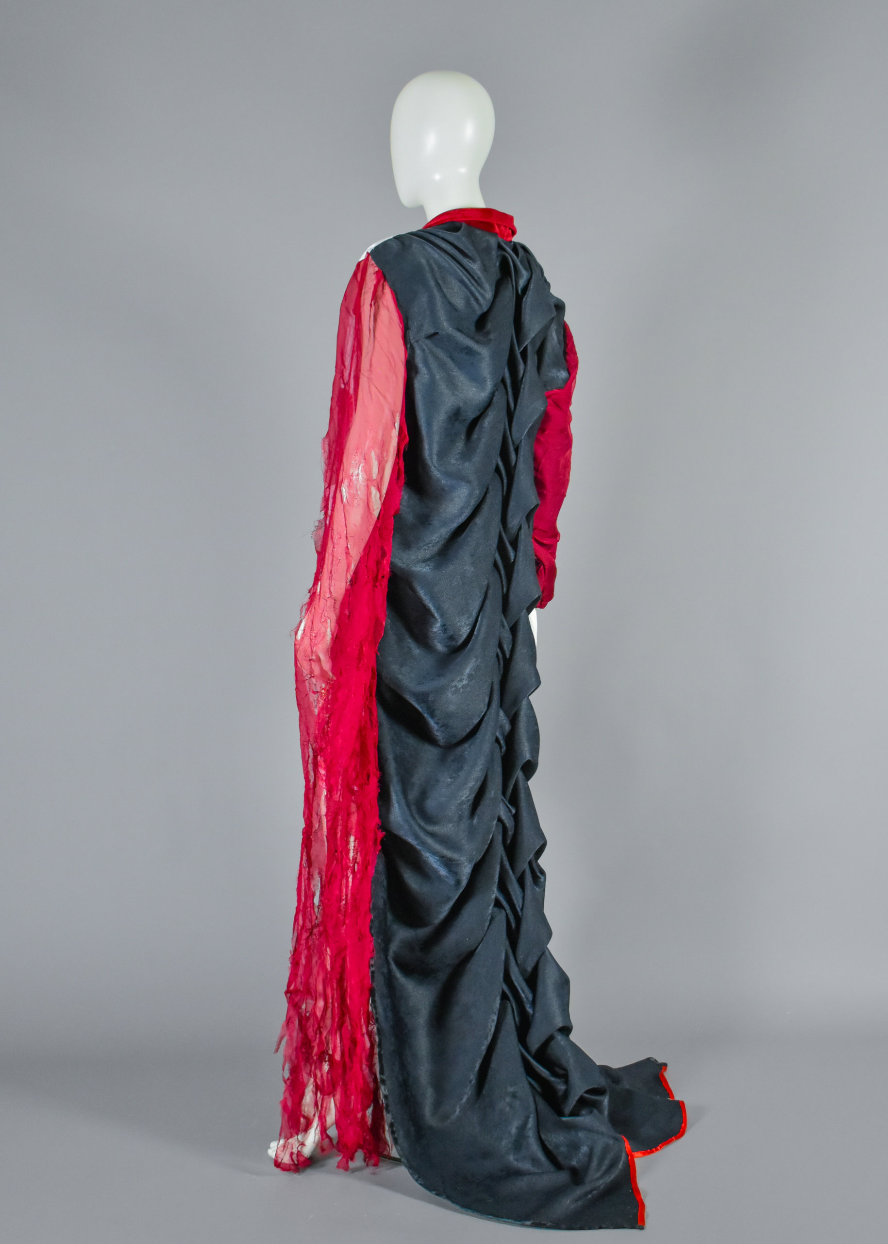 Xu Jiaqi (Kira) + Ye Lulu + Liu Wenzhe + Joshua Xie