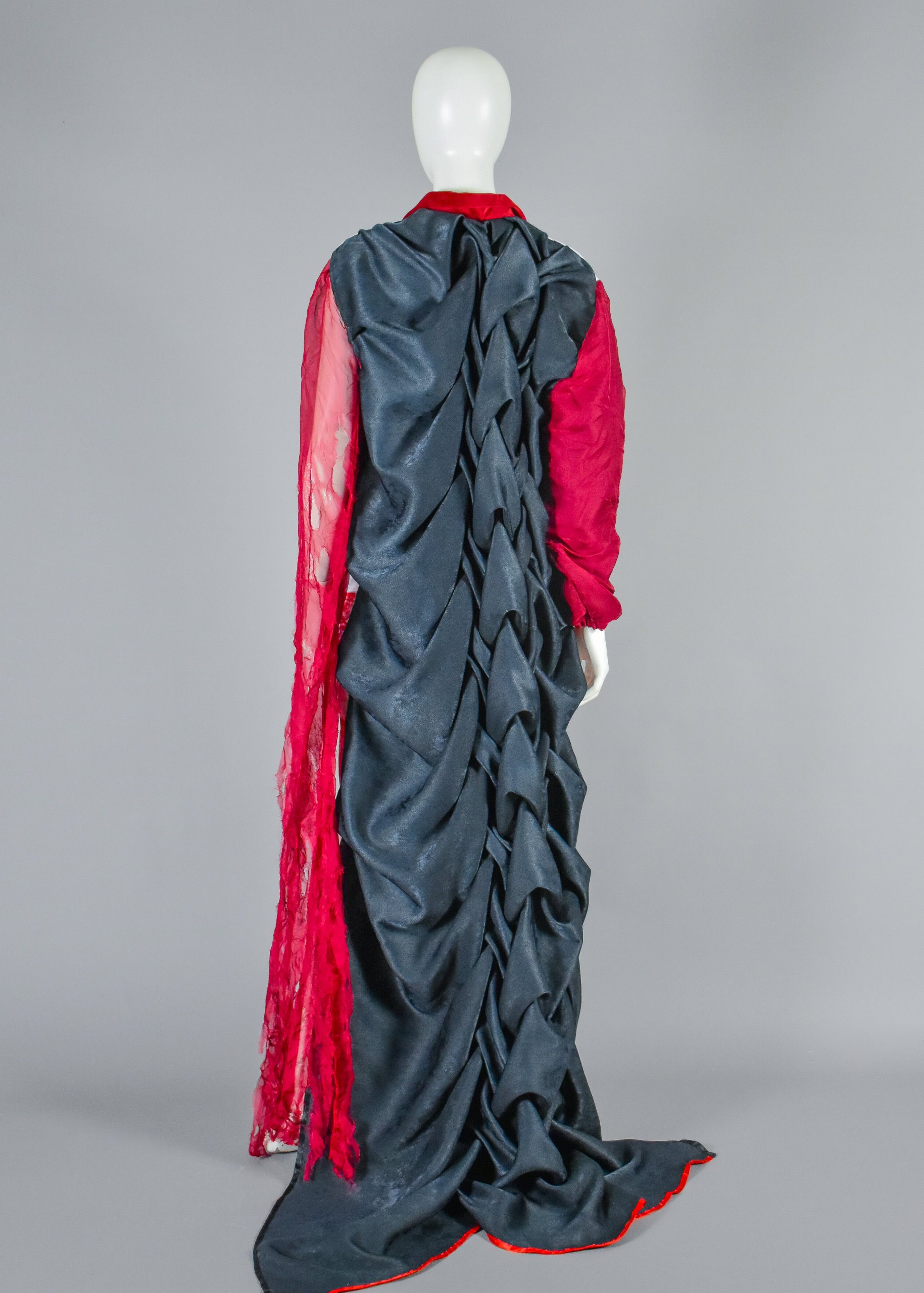 Xu Jiaqi (Kira) + Ye Lulu + Liu Wenzhe + Joshua Xie