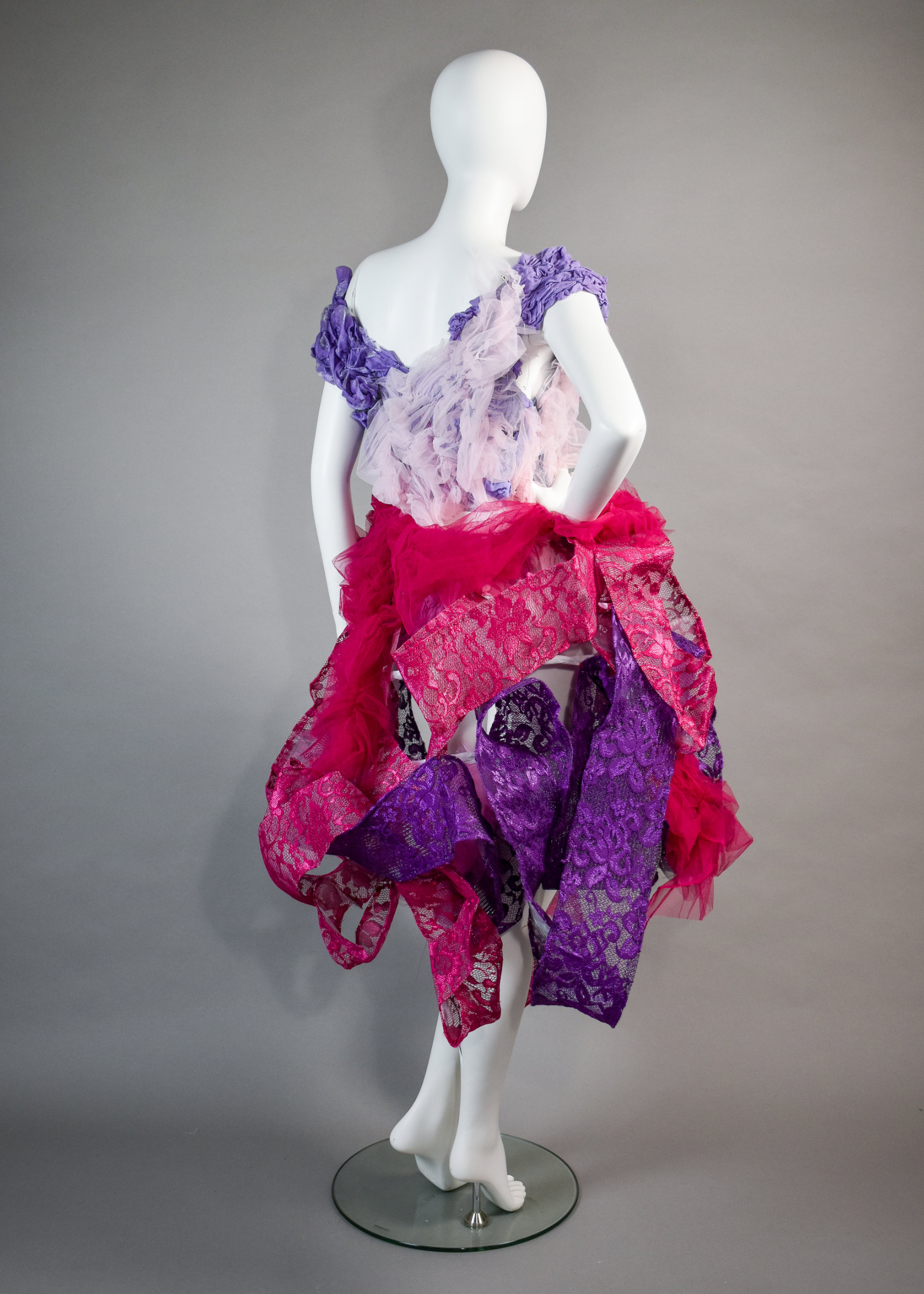 Karina Nasywa Bakri + Michelle S. Cespedes